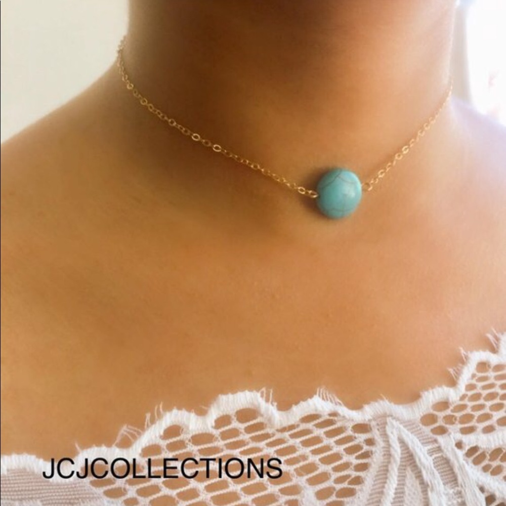 ✨Turquoise Choker✨ - Picture 2 of 2